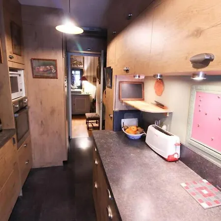 Le Billancourt Comfortable, Spacious And Well-equipped