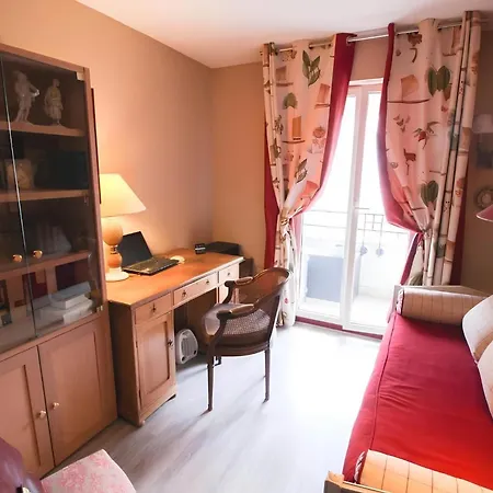 Le Billancourt Comfortable, Spacious And Well-equipped *