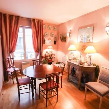 Le Billancourt Comfortable, Spacious And Well-equipped *