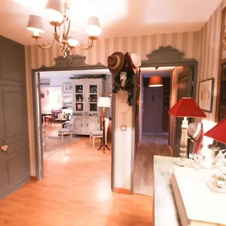 Le Billancourt Comfortable, Spacious And Well-equipped Apartment