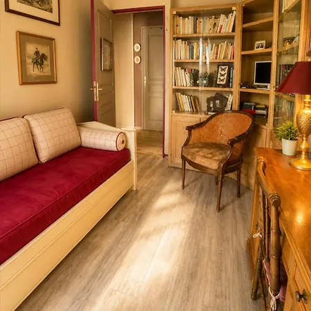 Le Billancourt Comfortable, Spacious And Well-equipped