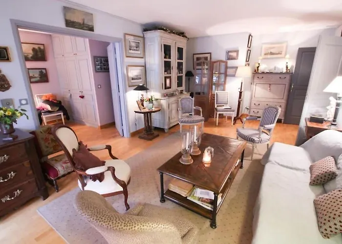 Le Billancourt Comfortable, Spacious And Well-equipped * 불로니으 빌렁꾸흐